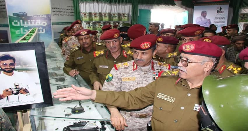 وزارة الدفاع ودوائرها تفتتح معارض صور وتزور روضات الشهداء نيوز فور مي