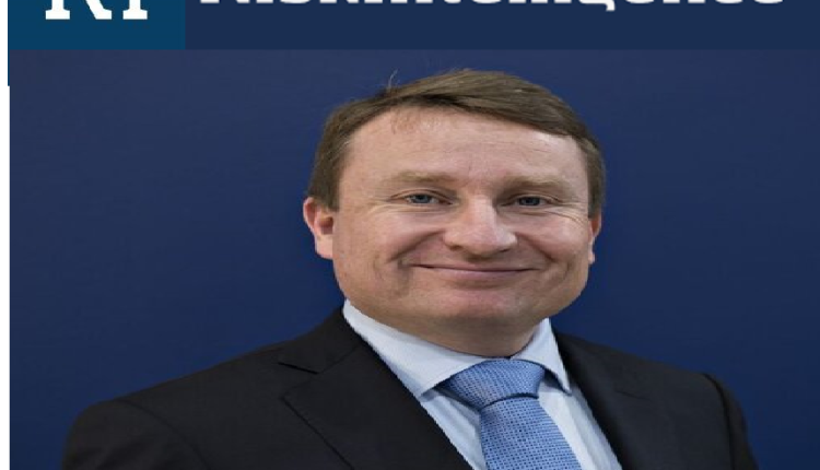 رئيس شركة انتلجنس